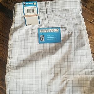 Mens golf shorts